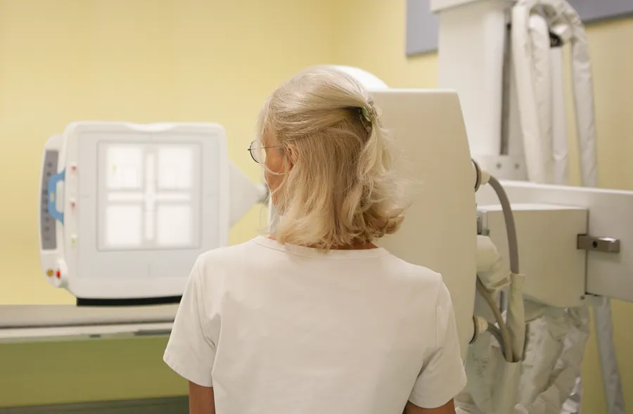 Foto eines Roentgengeraets der Radiologischen Praxis Wolfsburg